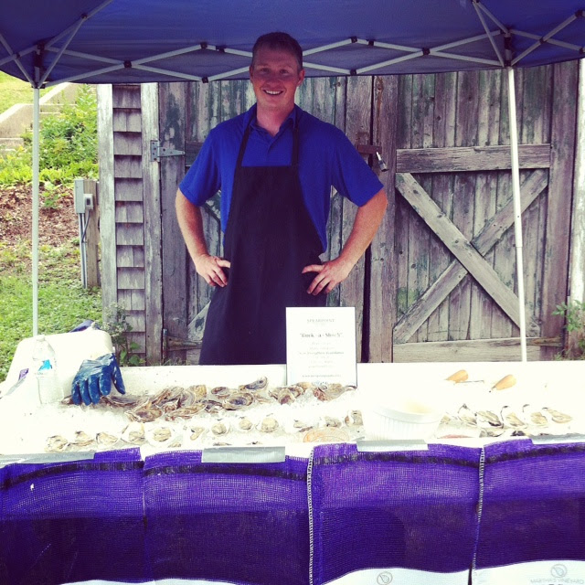 Jeremy’s MV Spearpoint Oyster station at HSF’s Roast & Raise Event